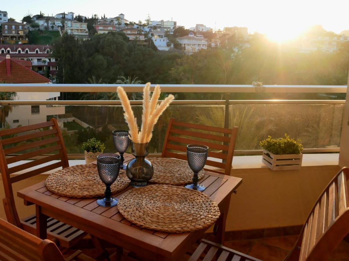 Soleado Apartamento Golf Y A 900 M De La Playa Benalmádena Dış mekan fotoğraf
